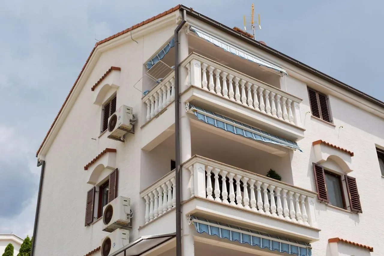 Apartment In Bogovici - Insel Krk 43301 Malinska Croatia